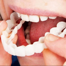 Load image into Gallery viewer, Magic Teeth Snap On Dental Veneers - Upper &amp; Lower Set
